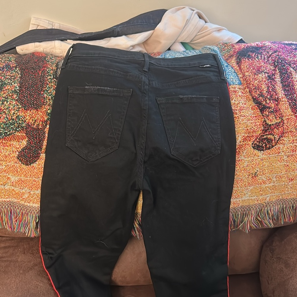 MOTHER Black Mid Rise Jeans - Picture 5 of 5